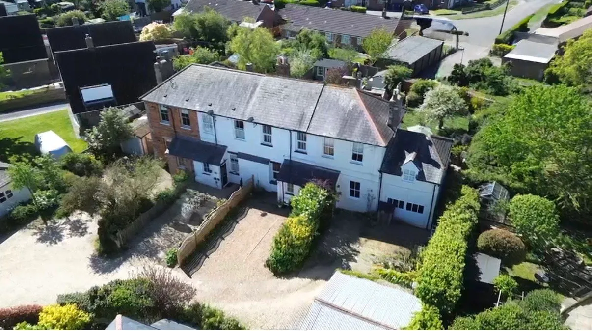 3 bed property for sale, Mount Pleasant, Yardley Gobion, NN12