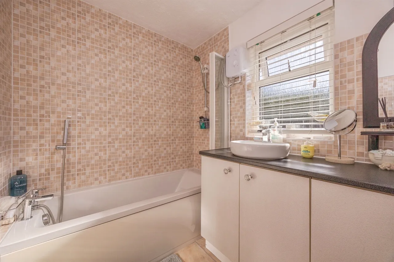 Milton Road, Waterlooville, PO7, photo 15