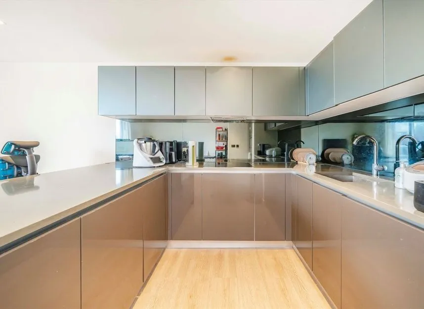Heritage Place, Brentford, TW8, photo 3