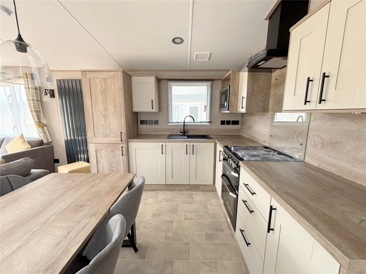 Grantown On Spey Holiday Park, Seafield Avenue, Grantown-on-Spey, Highland, PH26 3JQ, photo 6