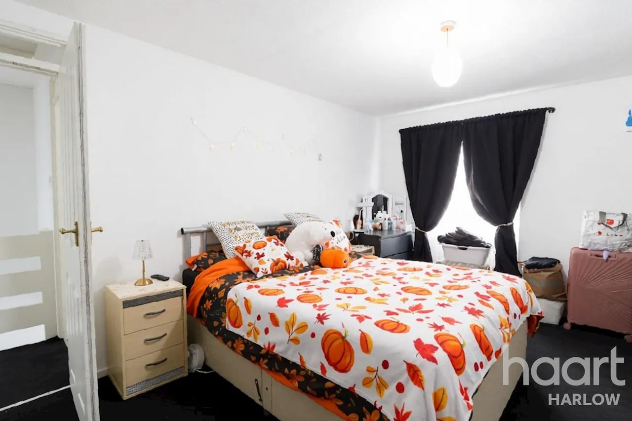 Milwards, Harlow, CM19, photo 8