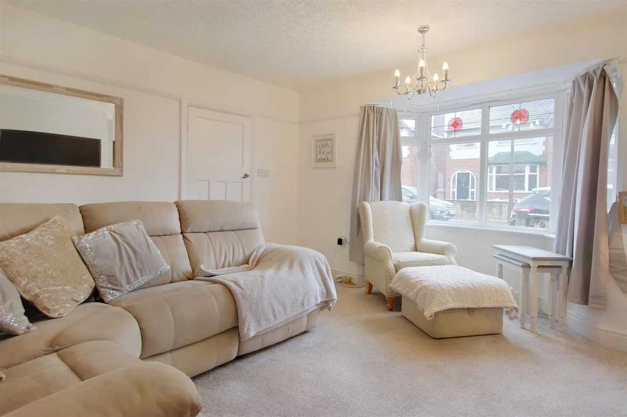 Ravensdale Avenue, Long Eaton, NG10, photo 5