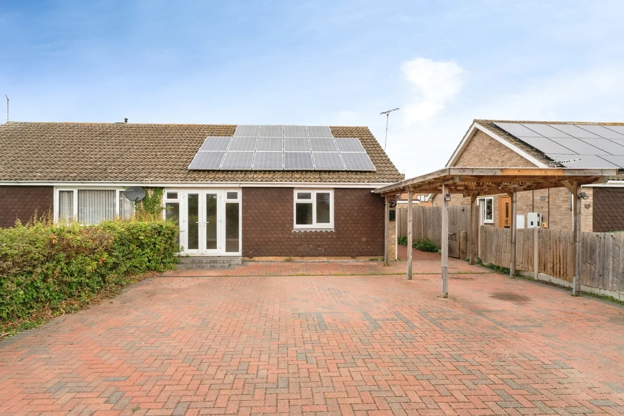3 bed house for sale, Whitelands, Fakenham, NR21