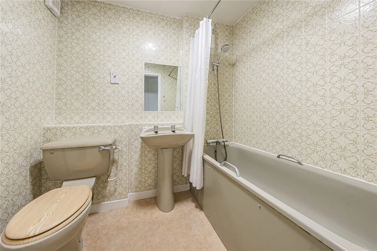 Church Road, Teddington, TW11, photo 10