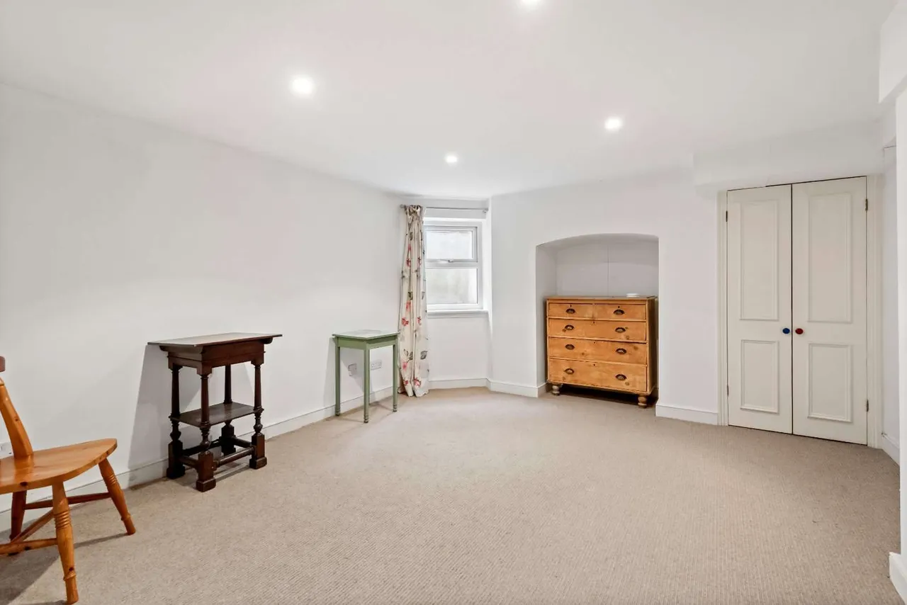 Ravenslea Road, London, SW12, photo 11