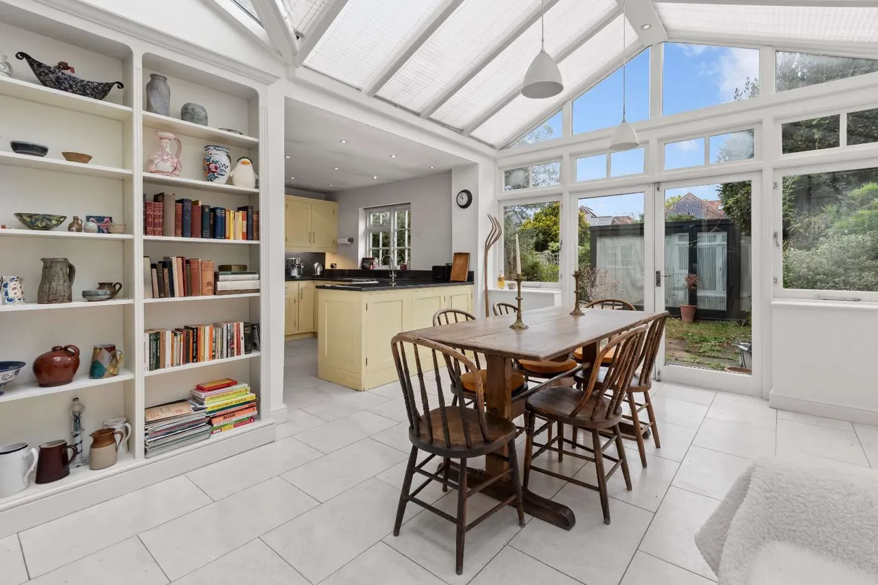 Ravenslea Road, London, SW12, photo 5