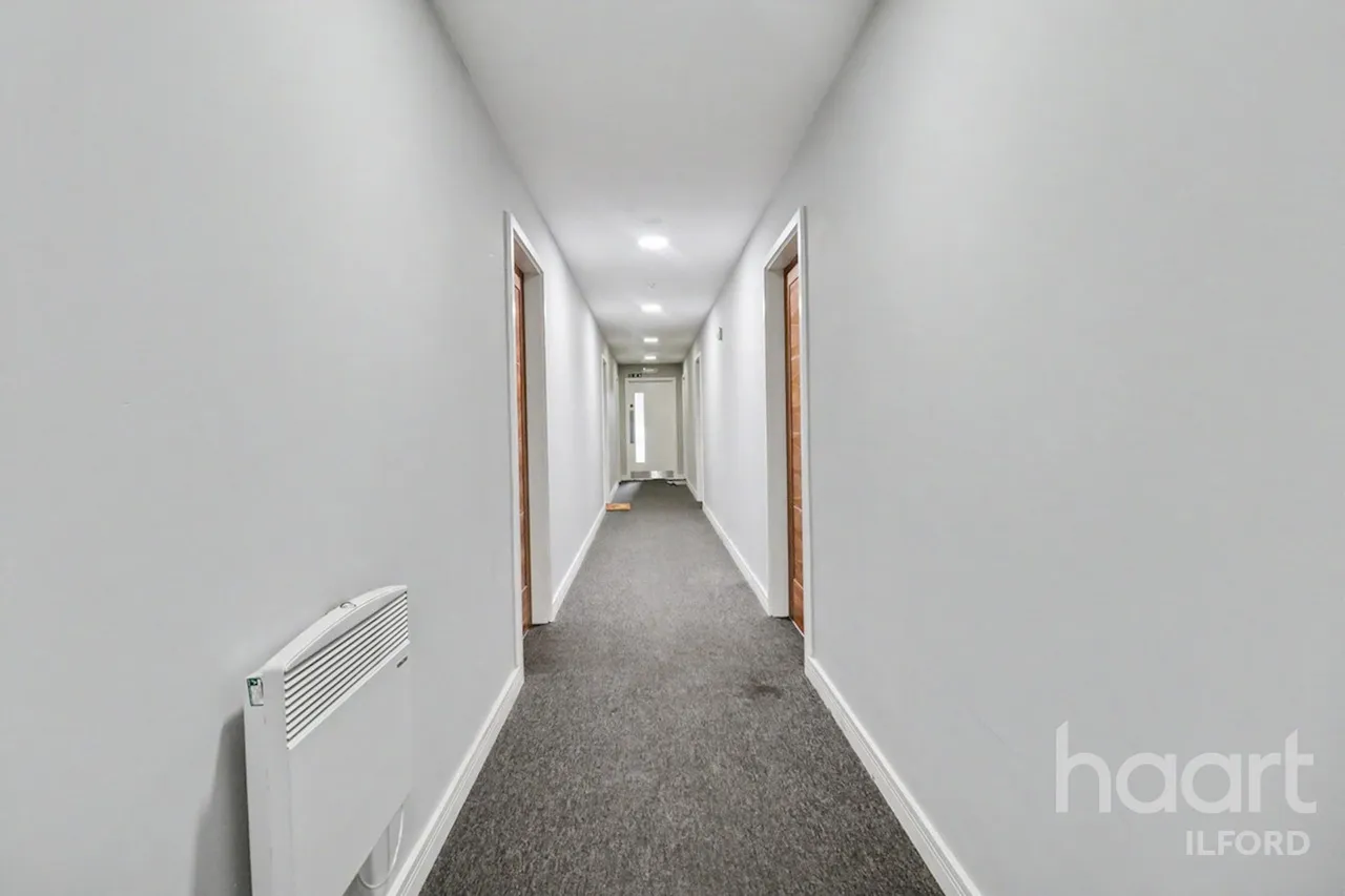 Perth Road, London, IG2, photo 7
