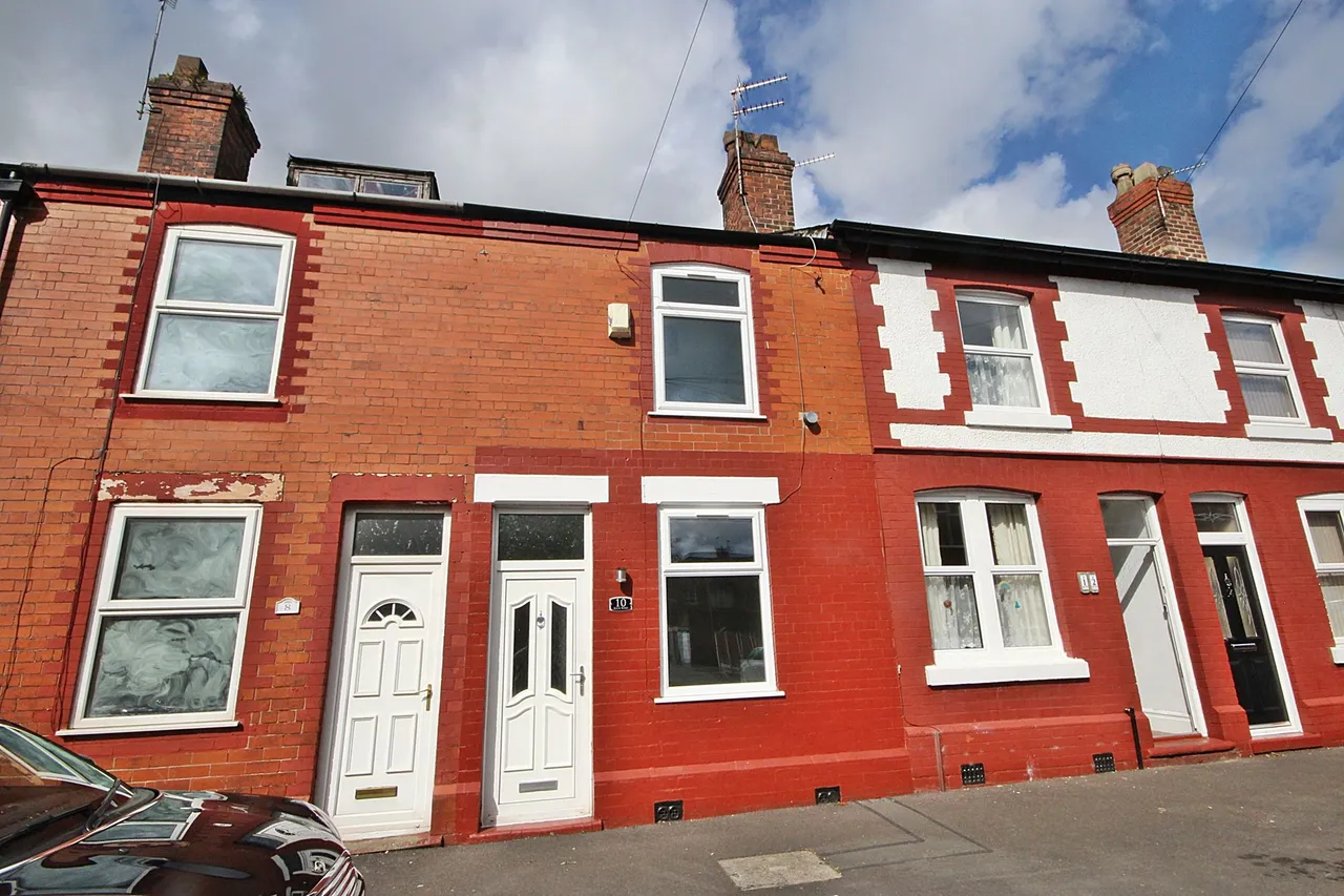 2 bed property to rent, Rock Road, Warrington, WA4