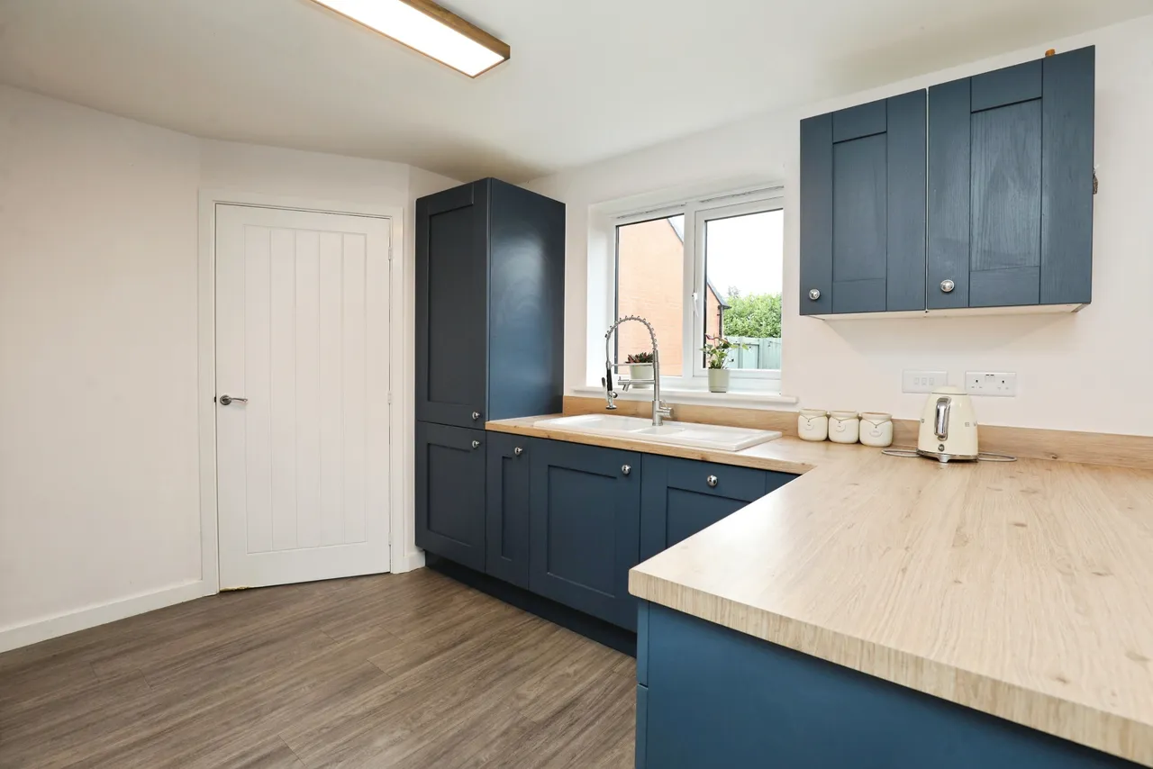 Reedmace Way, Crewe, CW2, photo 23