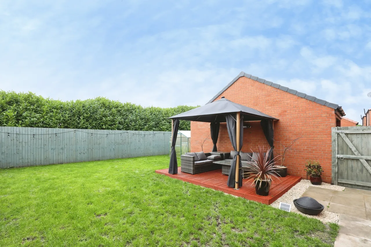 Reedmace Way, Crewe, CW2, photo 5