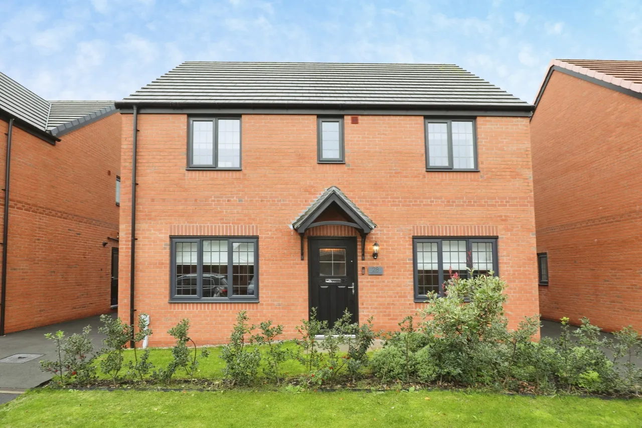 Reedmace Way, Crewe, CW2, photo 11