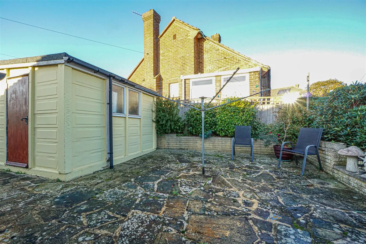 Oakwood Close, Hastings, photo 6