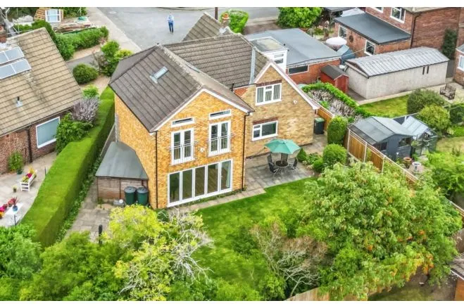 4 bed house for sale, Leyland Close, Nottingham, NG9