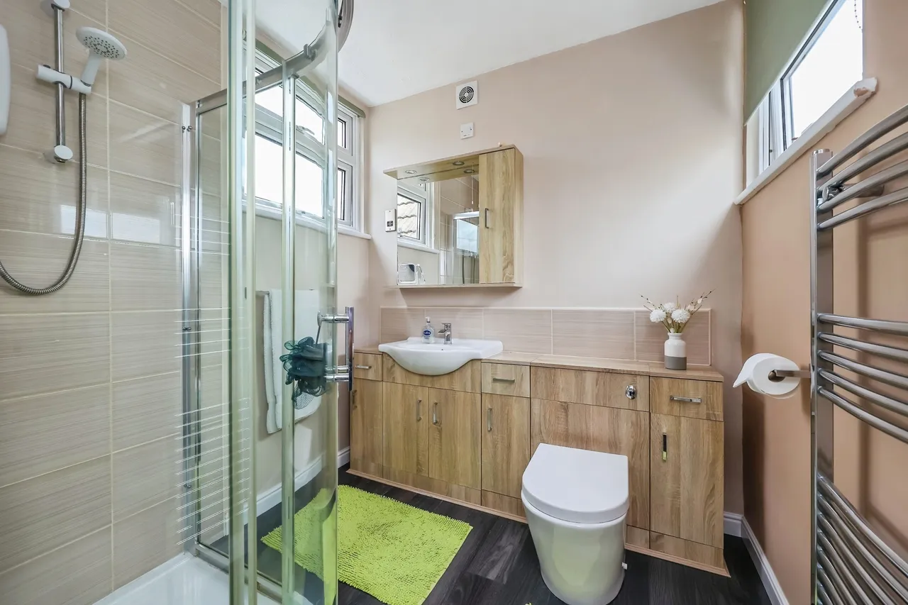 Leyland Close, Nottingham, NG9, photo 13