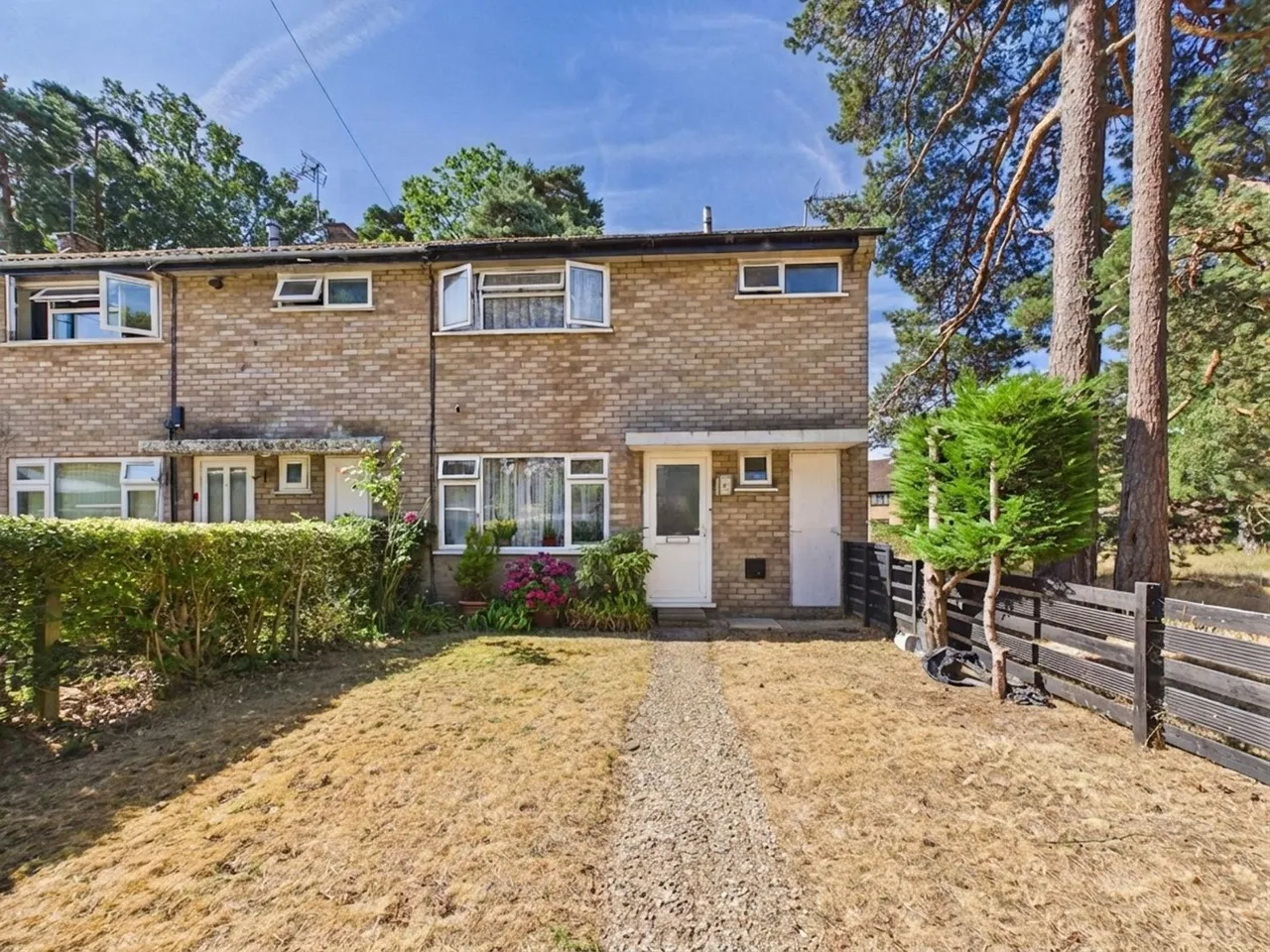 3 bed house for sale, Apollo Drive, Bordon, GU35