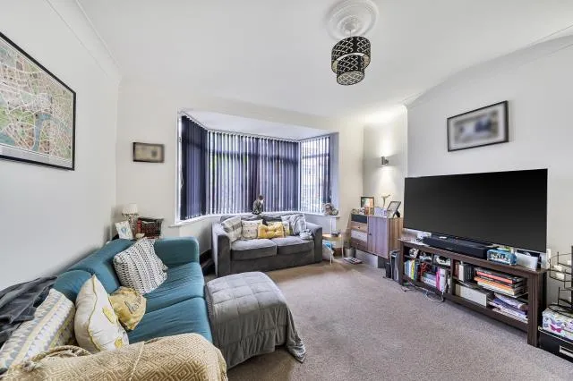 Naylor Road, London, N20, photo 3
