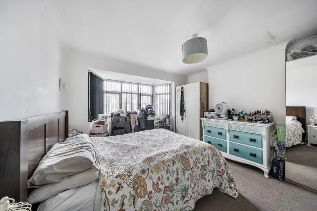 Naylor Road, London, N20, photo 9