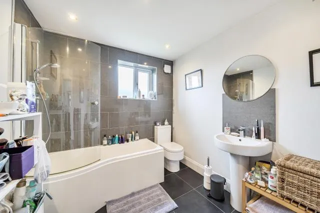 Naylor Road, London, N20, photo 14