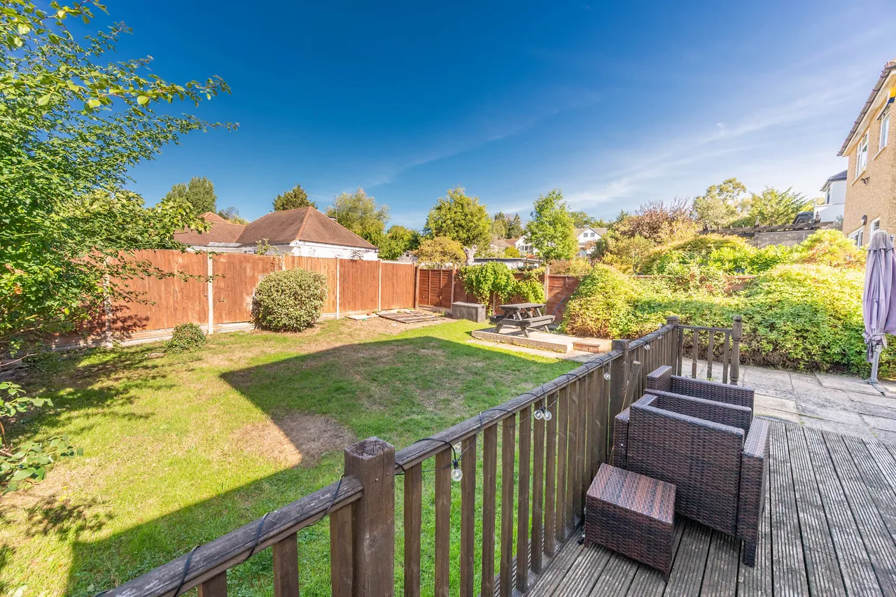 Northwood, HA6, photo 15