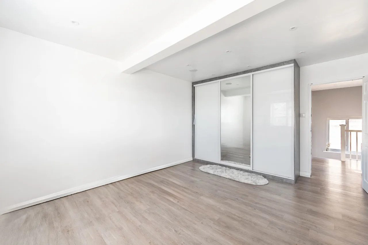 Northwood, HA6, photo 12