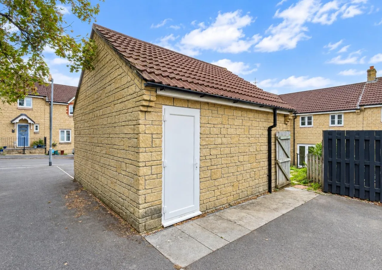 Newington Close, Frome BA11 1HW, photo 21