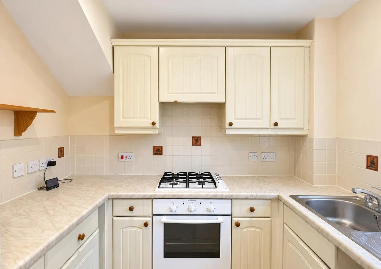 Newington Close, Frome BA11 1HW, photo 5