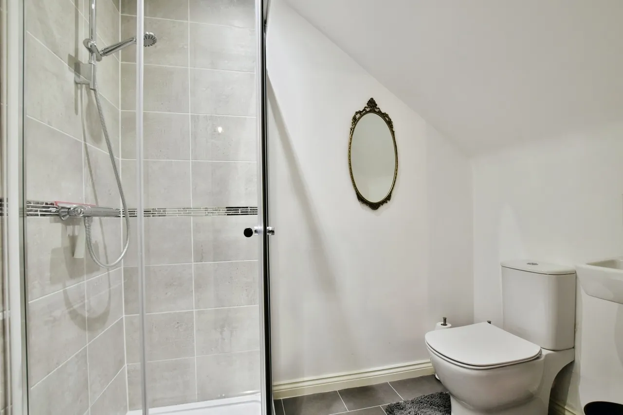 Wright Close, Handforth, Wilmslow, Cheshire, SK9, photo 11