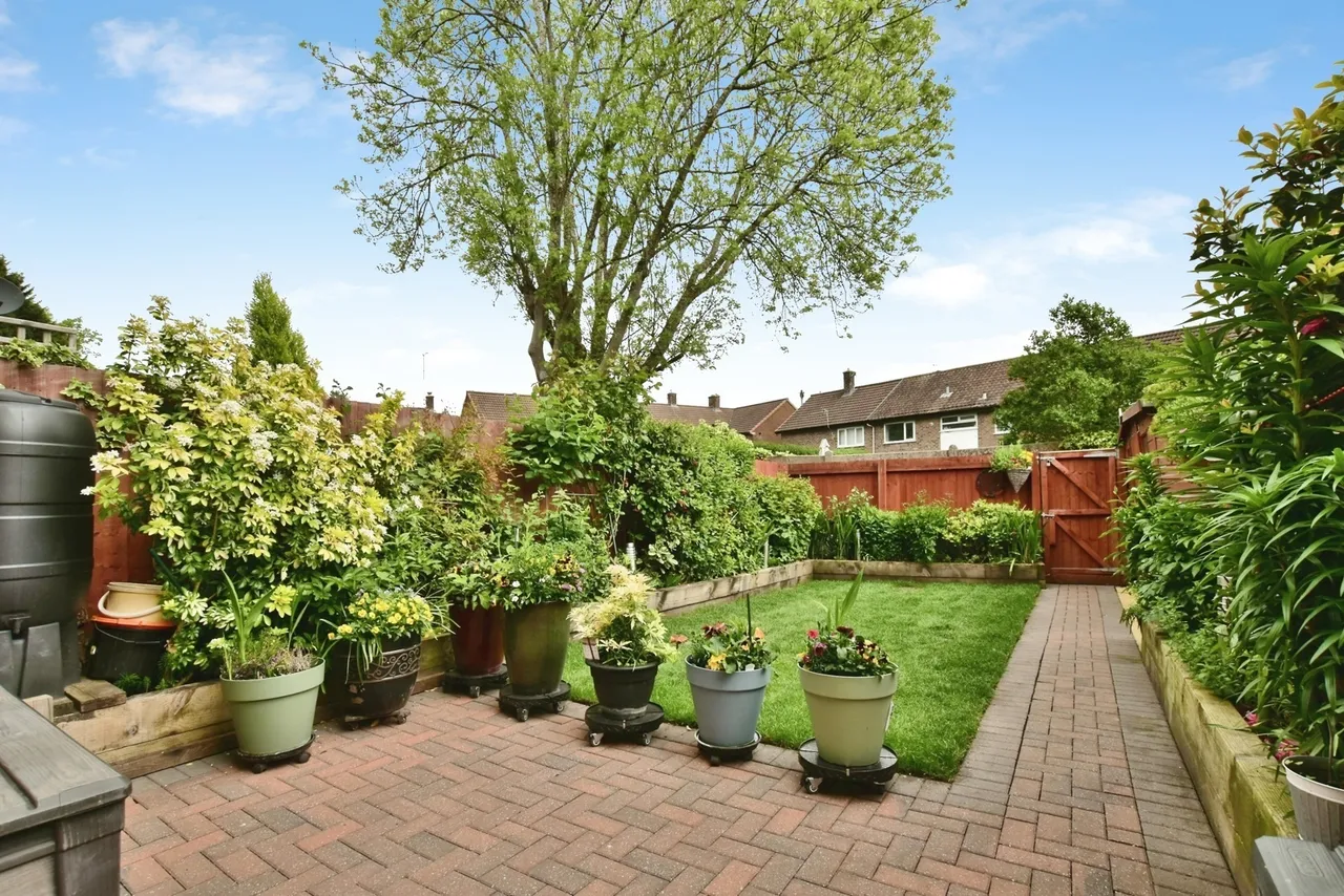 Wright Close, Handforth, Wilmslow, Cheshire, SK9, photo 6