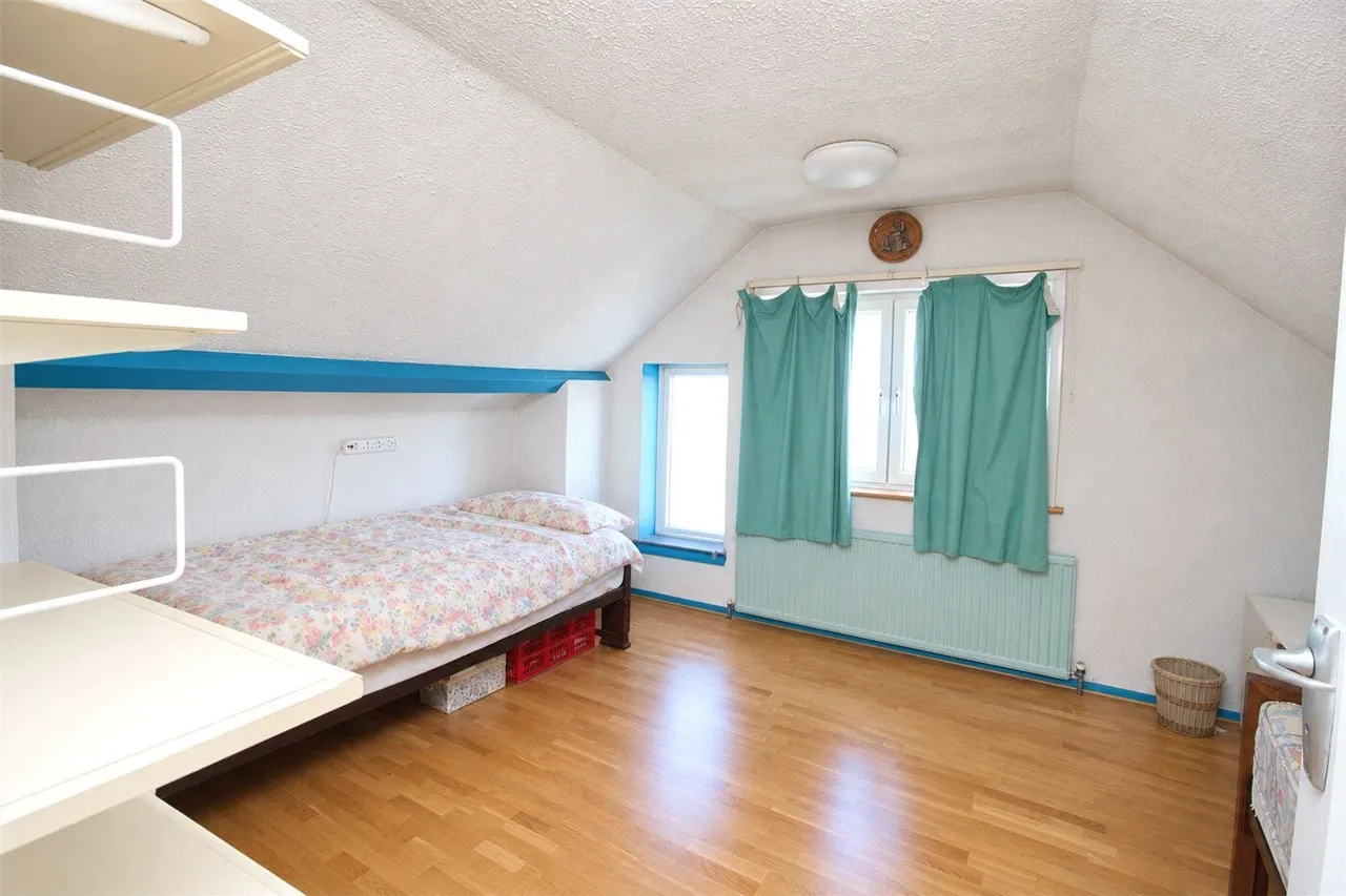 Lord Roberts Avenue, Leigh-on-Sea, SS9, photo 10