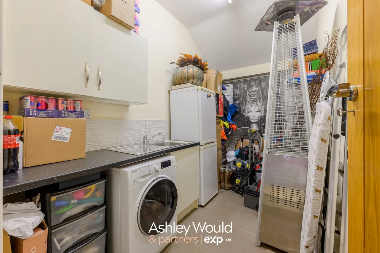 Moat Road, Oldbury, B68, photo 10
