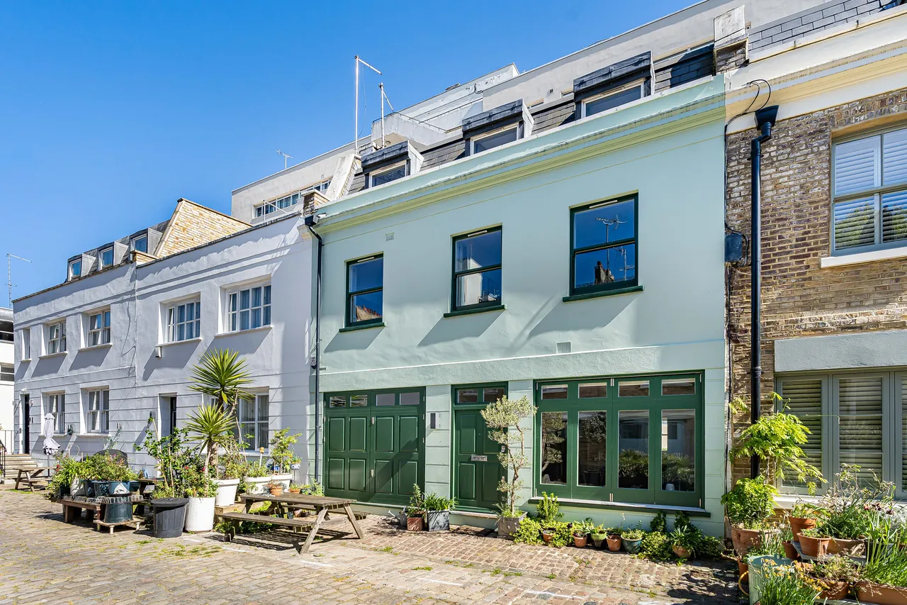 4 bed house for sale — Radnor Mews, London, W2