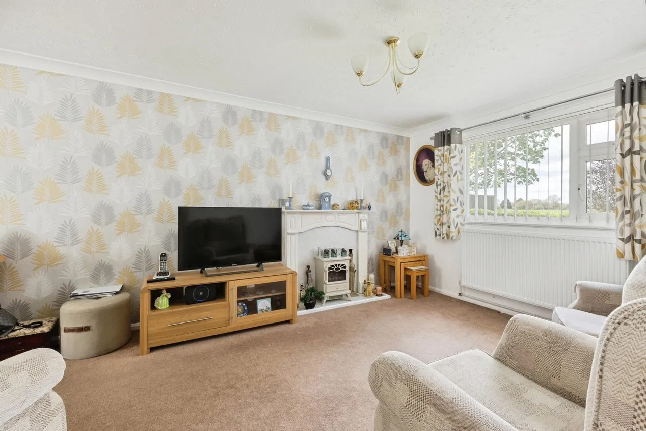 Chequers Green, Great Ellingham, Attleborough, Norfolk, NR17, photo 3