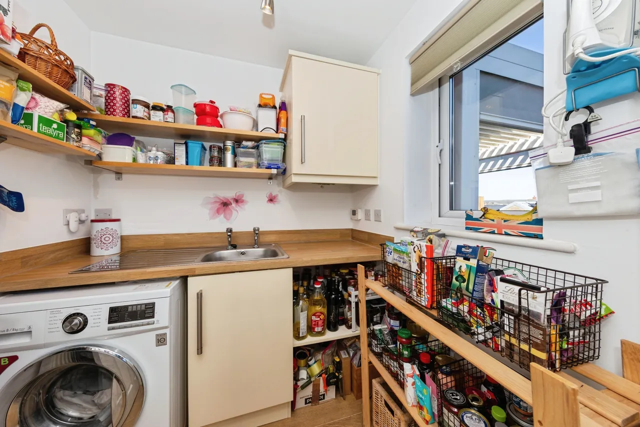 Cefn Maes, Carmarthen, SA33, photo 9
