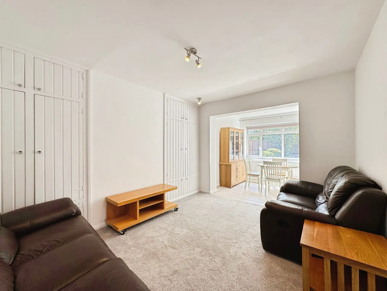 Kenilworth Road, Edgware, HA8, photo 3