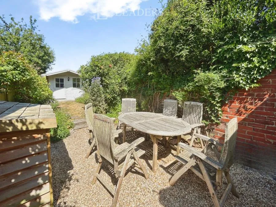 White Chimney Row, Westbourne, PO10, photo 7