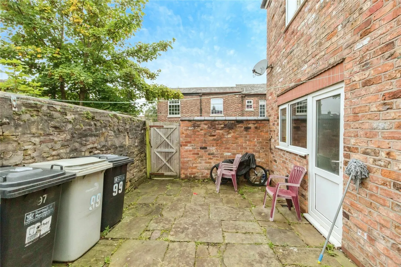 Chester Road, Macclesfield, Cheshire, SK11, photo 11