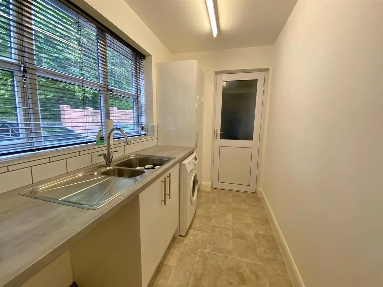 Woodside Drive, Macclesfield, SK11, photo 17