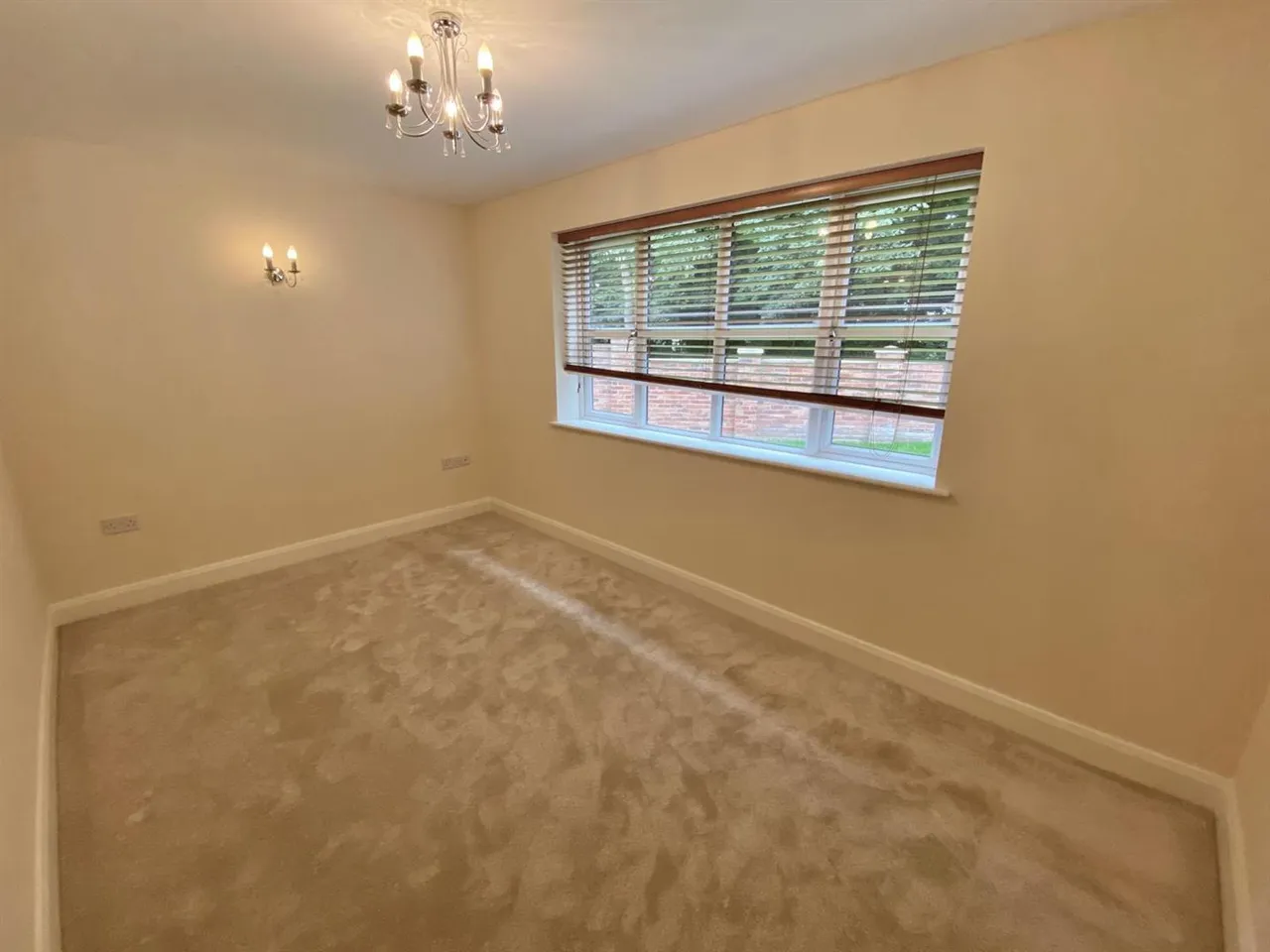 Woodside Drive, Macclesfield, SK11, photo 14
