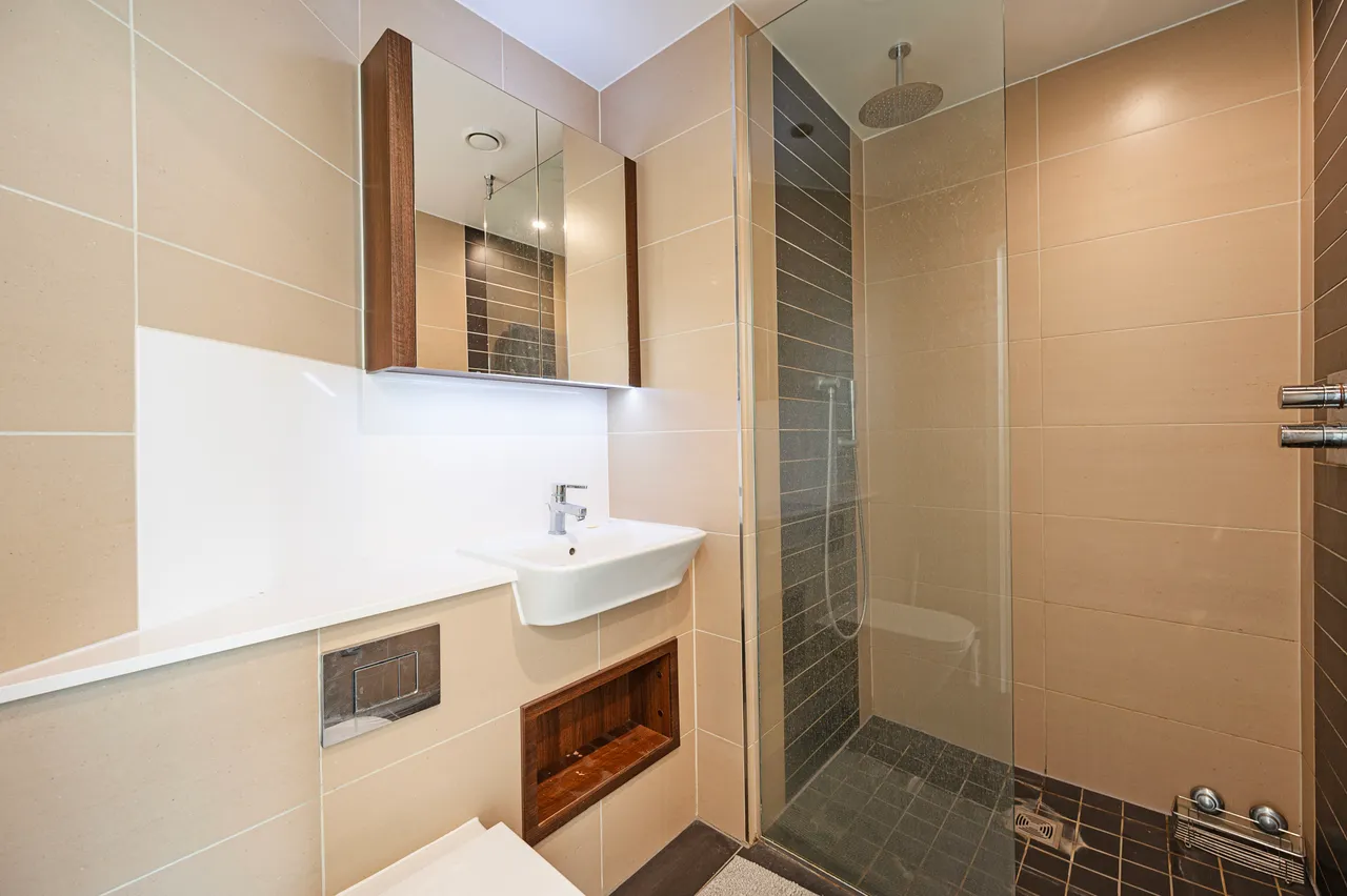 Apartment 1407, Altitude Point, 71 Alie Street, London, photo 7