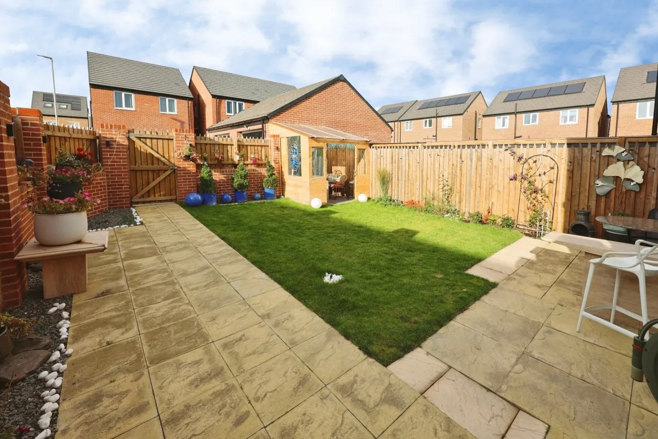 Charles Court, Willington, DL15, photo 15