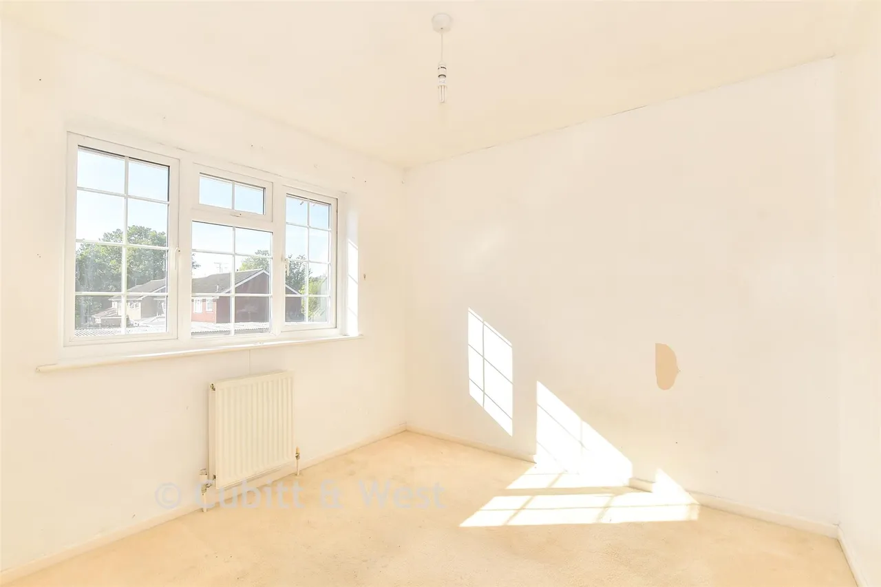 Strathmore Road, Ifield, RH11, photo 9