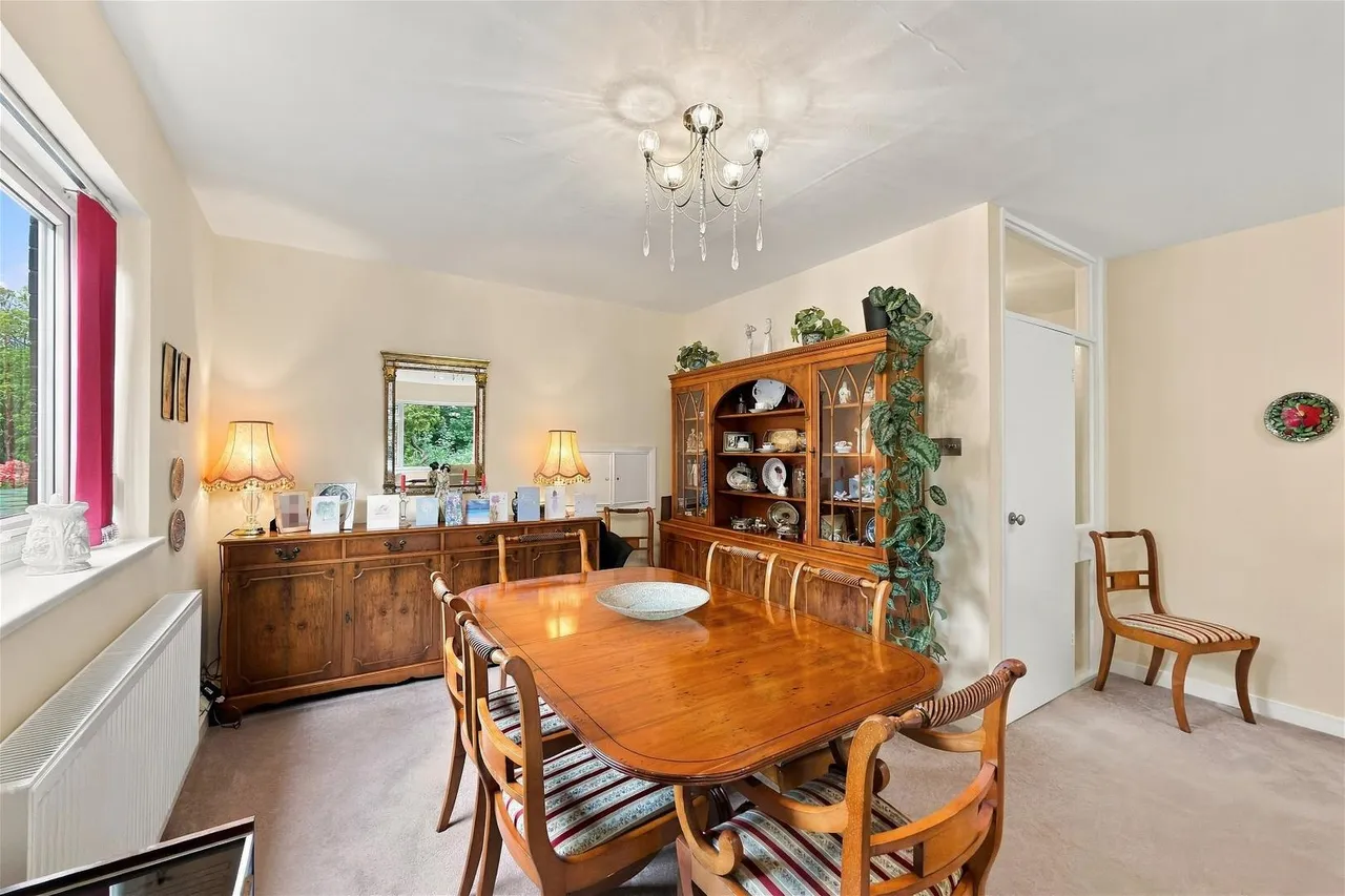 Bradgate Road, Altrincham, WA14, photo 4