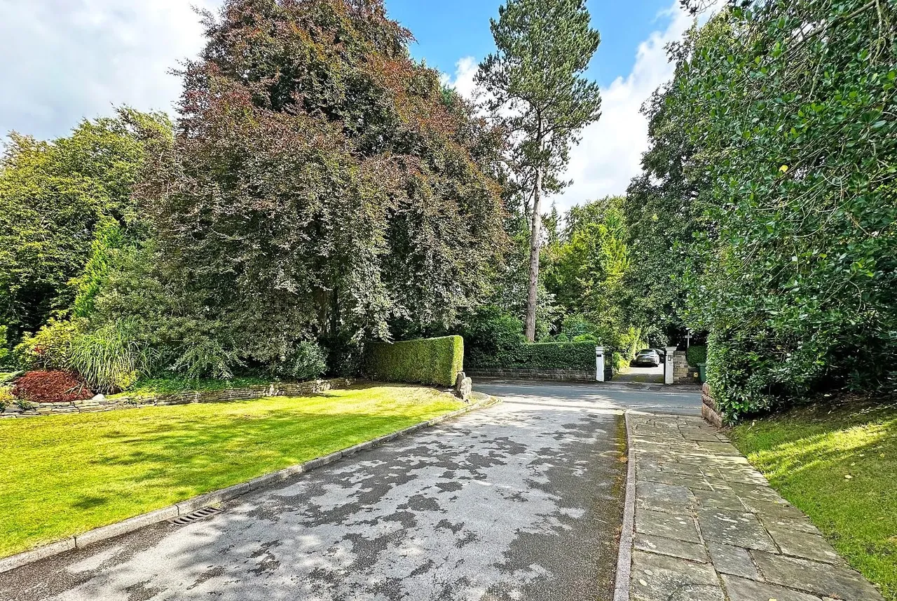Bradgate Road, Altrincham, WA14, photo 38