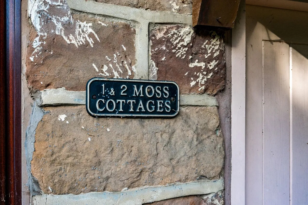 Moss Lane, ST5, photo 24