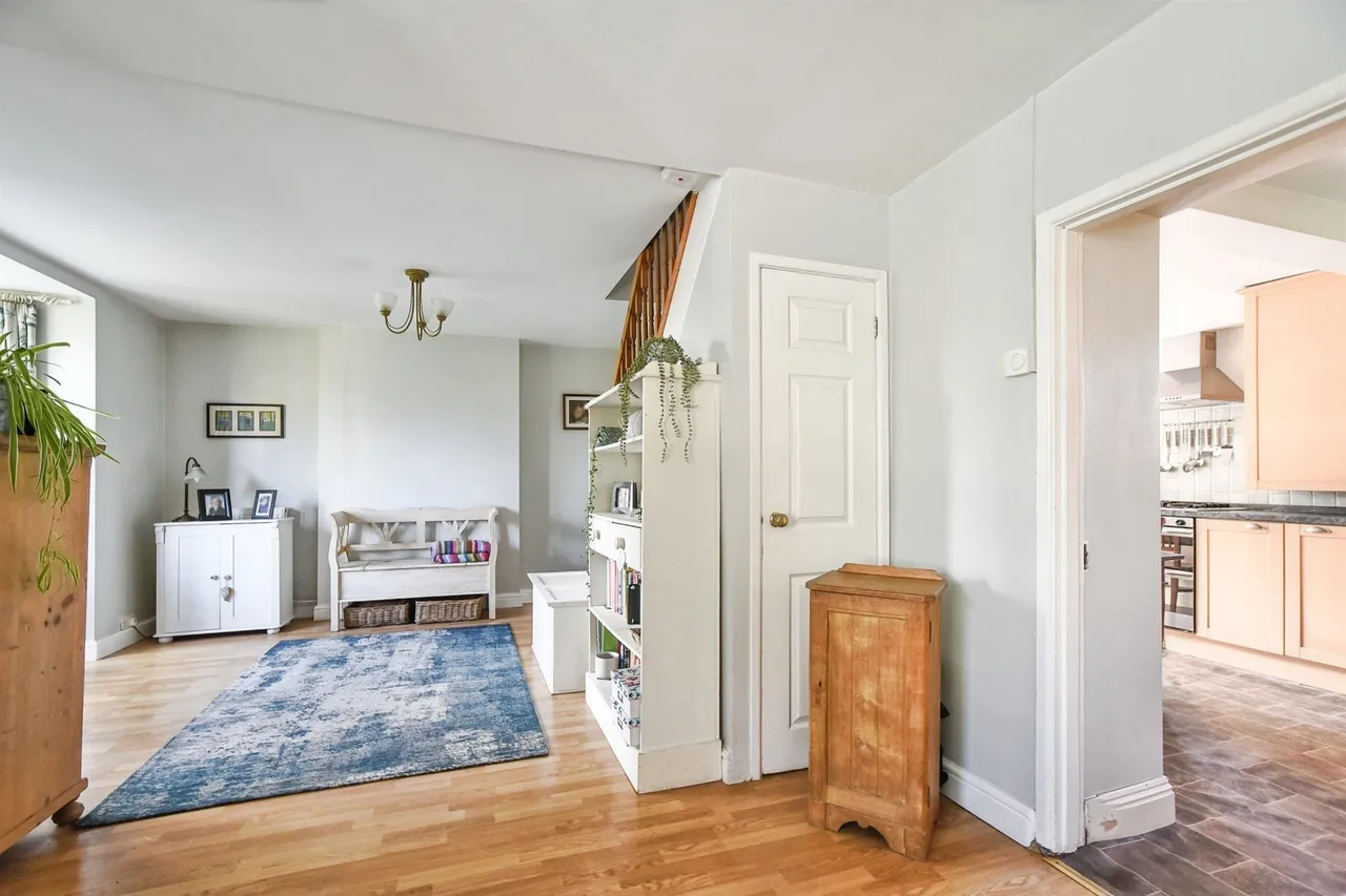 North Street, Calne, SN11, photo 5
