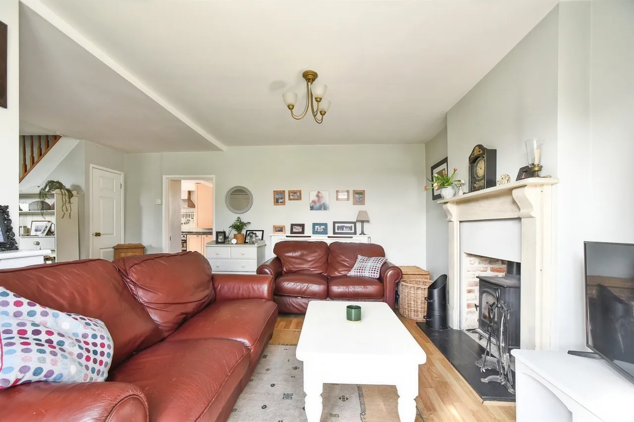 North Street, Calne, SN11, photo 16