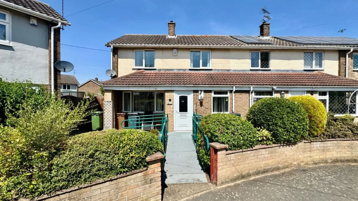 2 bed house for sale, Linnet Close, Lincoln