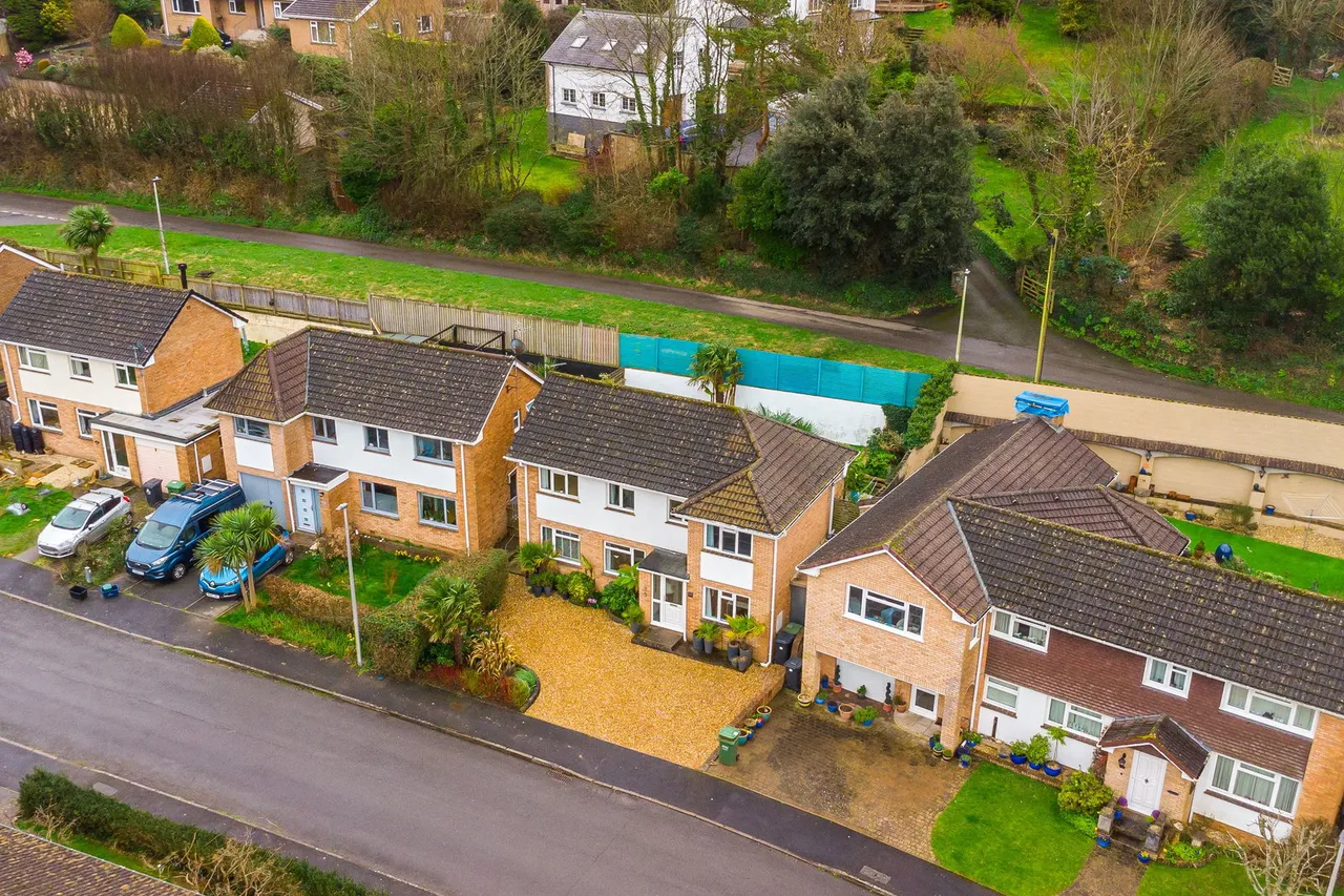 Hazel Avenue, Braunton, photo 27