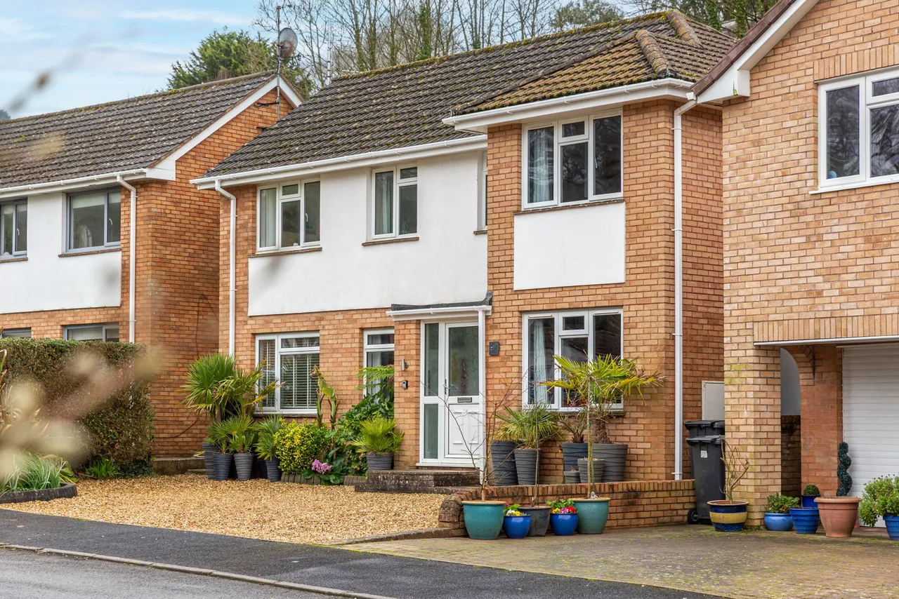 Hazel Avenue, Braunton, photo 31