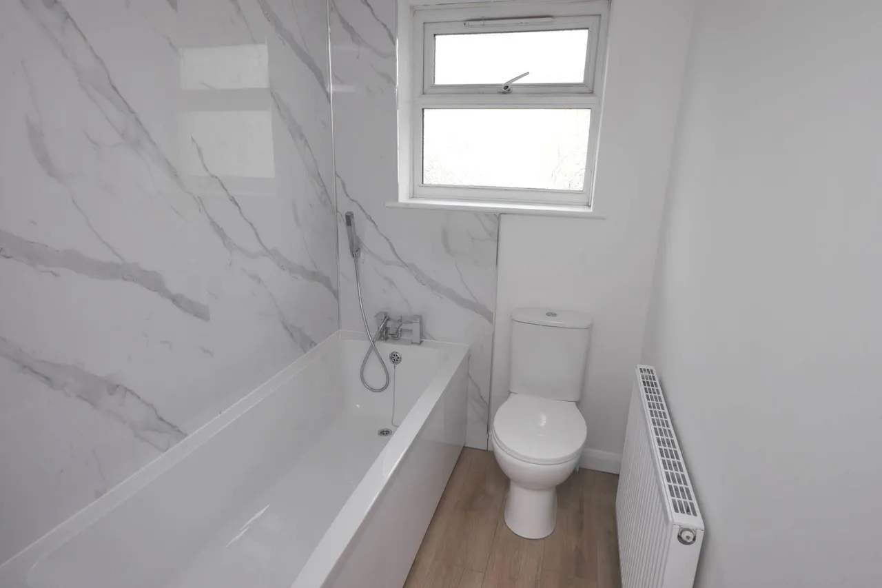 Albermarle Street, Harwich, CO12 3HW, photo 2